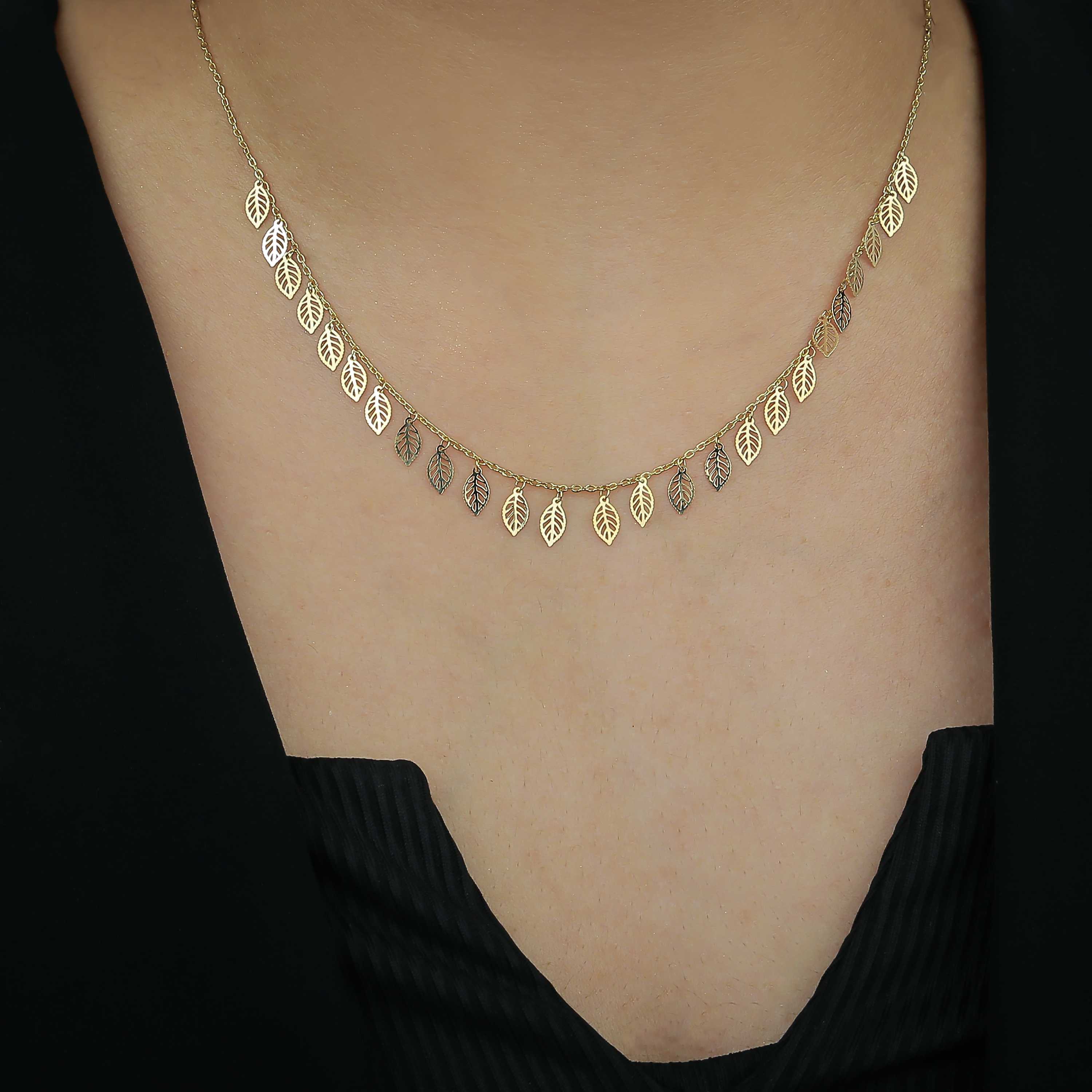 18 karat gold choker, made in Turkey - (H-0264)